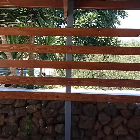 Ghuraam Apartment *